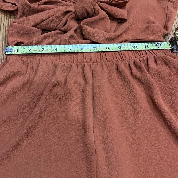 Reverse Rust colored romper, size M. Deep V in from w/ bowtie close! Unique! - Picture 4 of 5